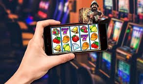 Antarmuka permainan Fish Hunter di platform bandar 69 dengan elemen visual interaktif